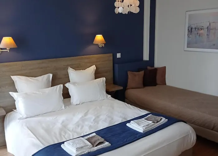 Casa Sarrinca 3*